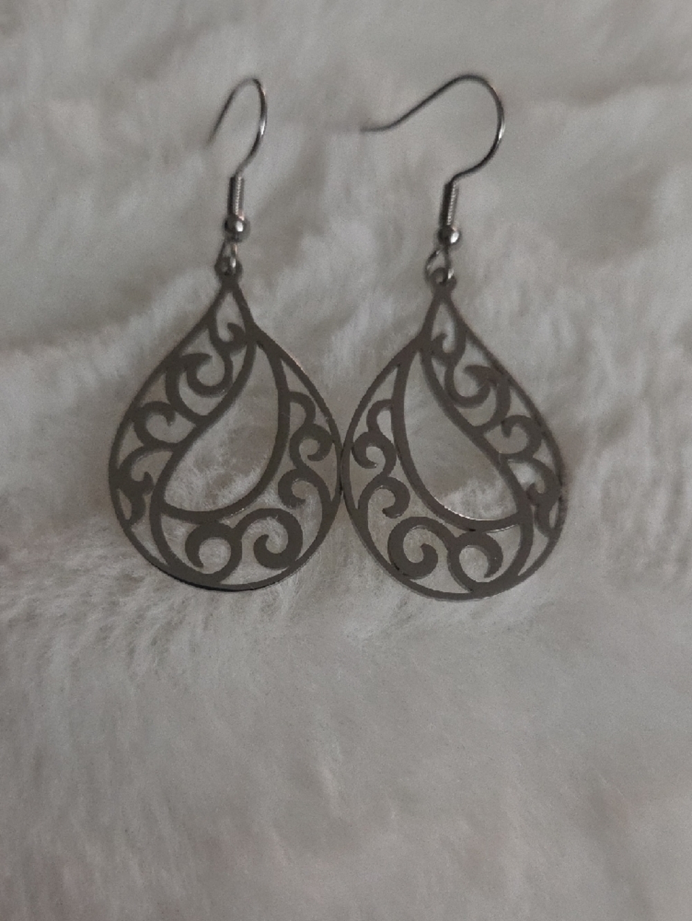 NEW - EARRINGS - Color is SILVER